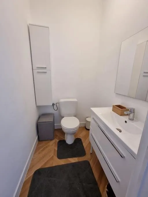 Appartement 3 Chambres Centre Vilvoorde Bruxelles Brusselsairport Expo Nato Anvers Wifi Free Parking