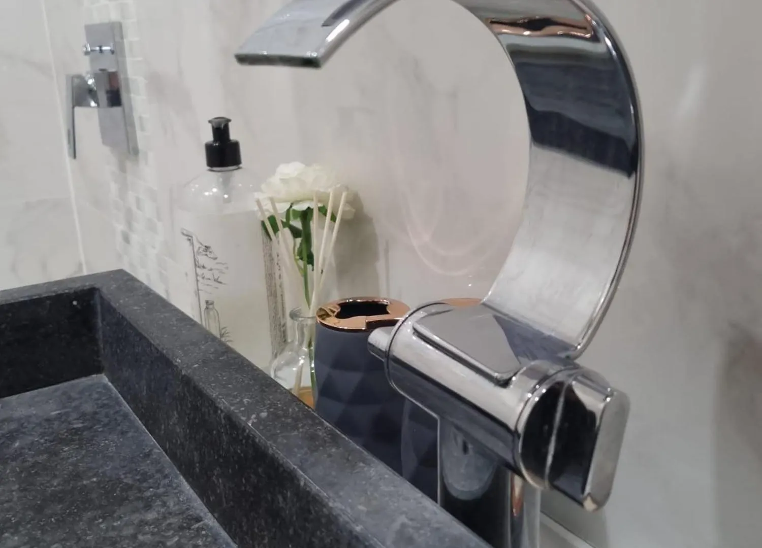 Appartement 3 Chambres Centre Vilvoorde Bruxelles Brusselsairport Expo Nato Anvers Wifi Free Parking