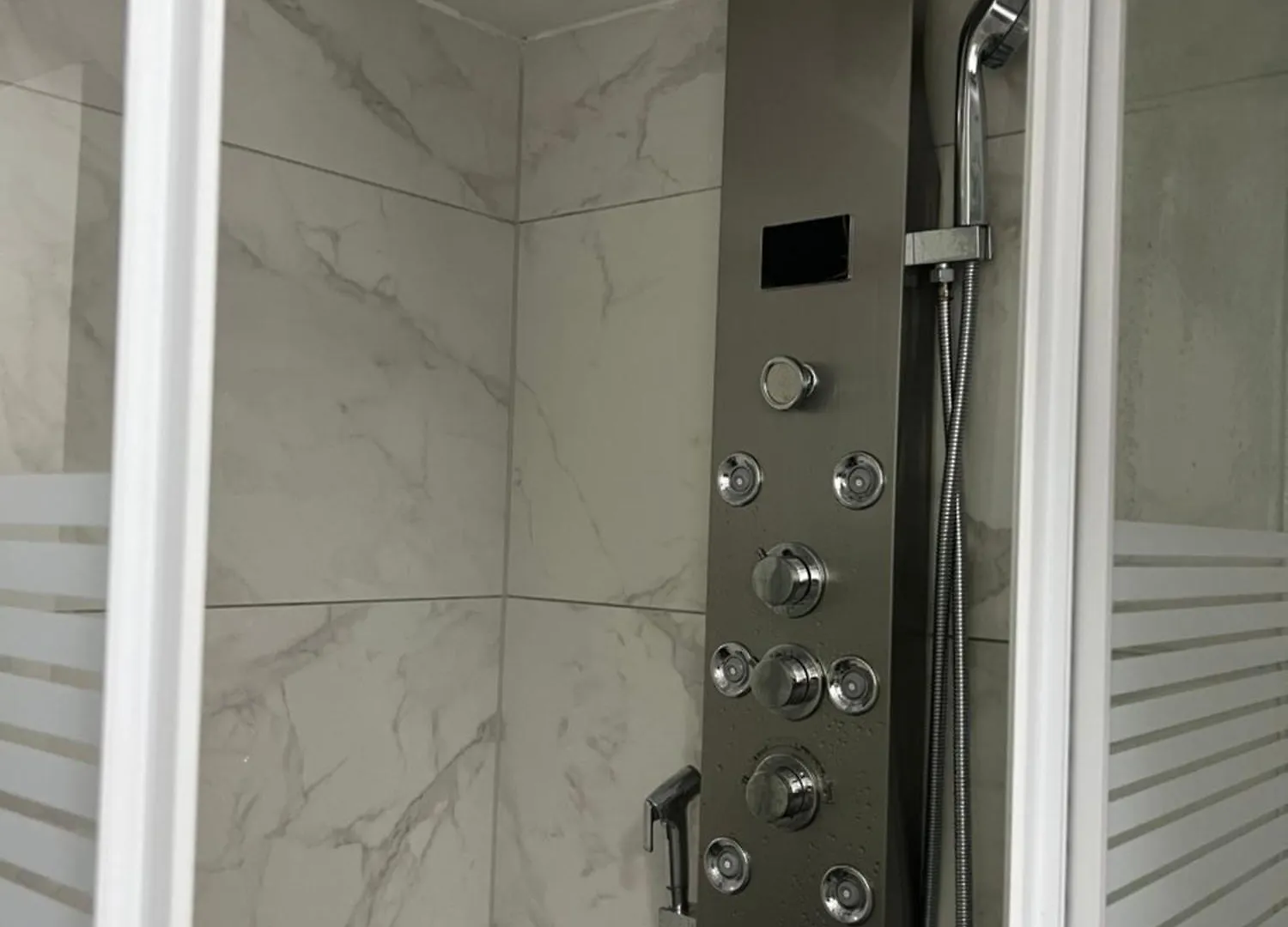 Apartment Appartement 3 Chambres Centre Vilvoorde Bruxelles Brusselsairport Expo Nato Anvers Wifi Free Parking